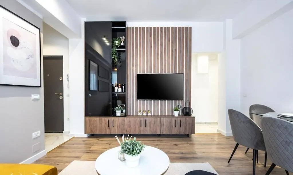 Majestic Apartament With View In Magheru Bucharest