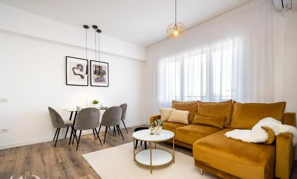 Majestic Apartament With View In Magheru Bucharest Romania