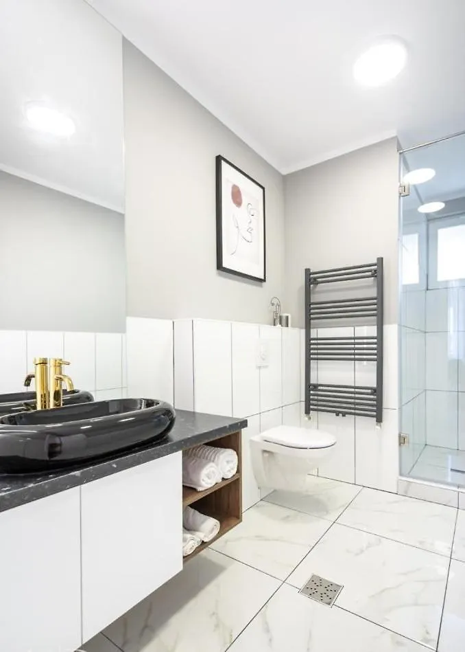 Majestic Apartament With View In Magheru Bucharest 0*,